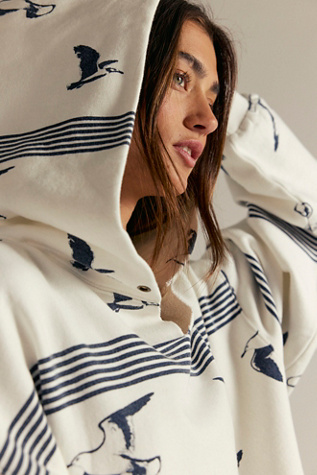 We The Free It's A Vibe Printed Hoodie - thumbnail 10