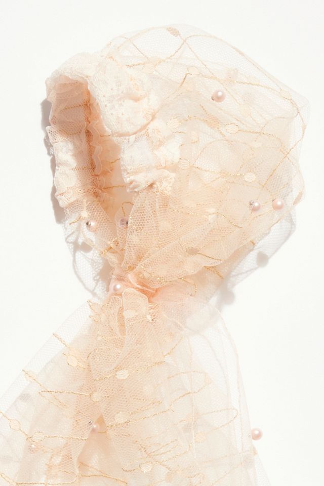 Enid Bun Cover | Free People display picture 3