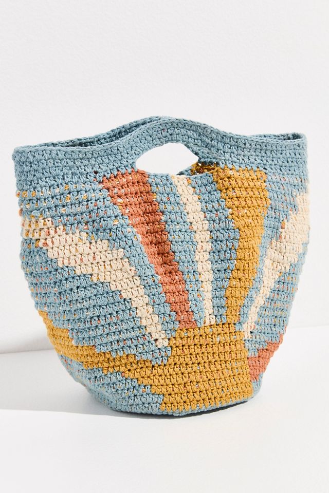 Cali Crochet Clutch #2