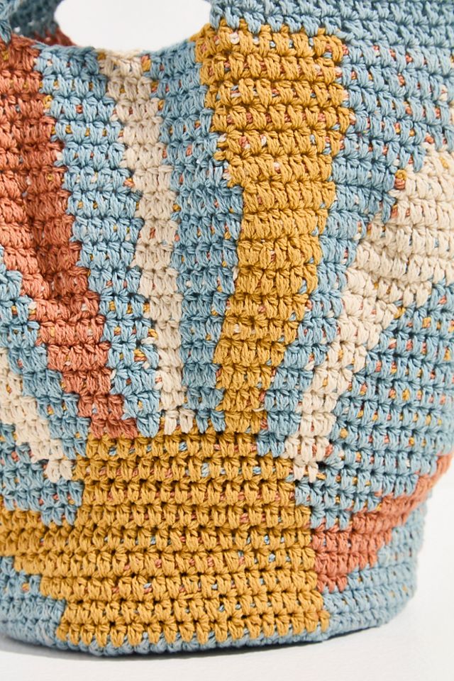 Cali Crochet Clutch #3