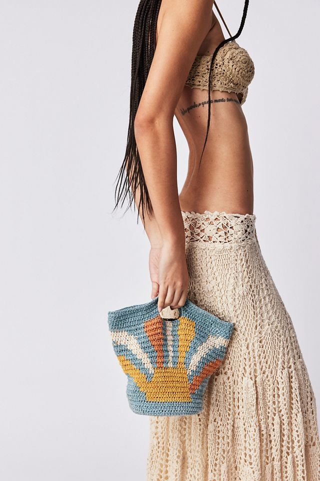Cali Crochet Clutch #6