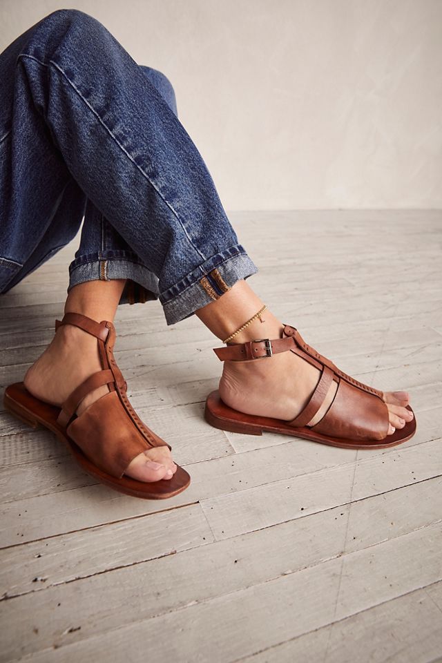 Free store people sandals