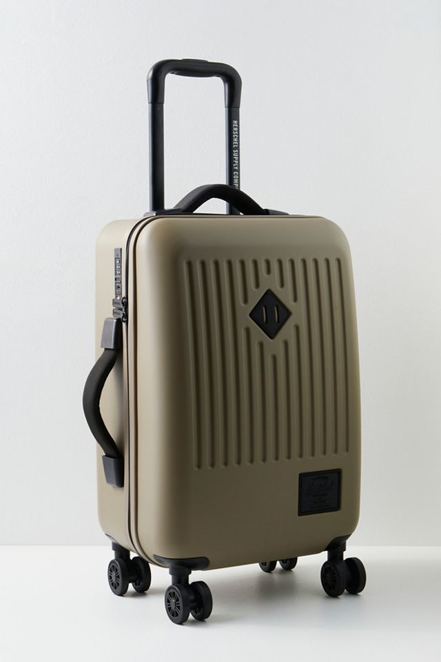 Herschel trade cheap carry on