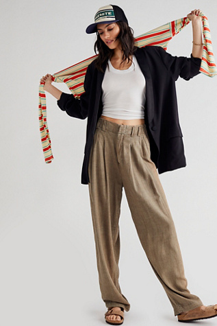 Calla Pleated Trousers