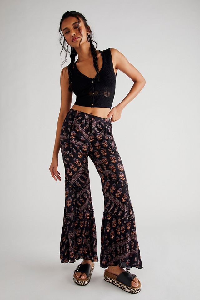 Fiji Feelings Flare Pants