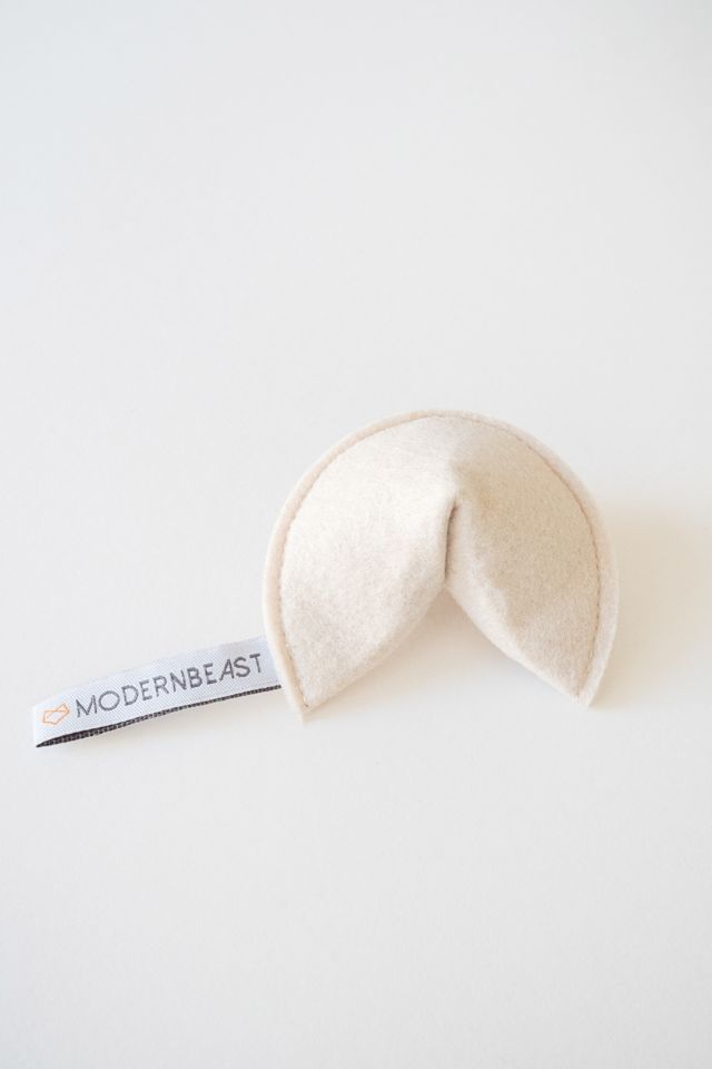 MODERNBEAST Fortune Cookie Catnip Toy #3