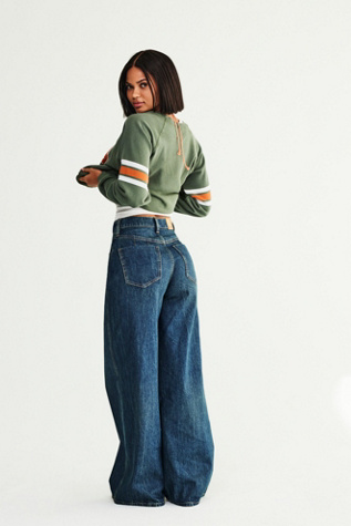 CRVY Gia Wide-Leg Jeans by We The Free at Free People in Dark Wash, Size: 27