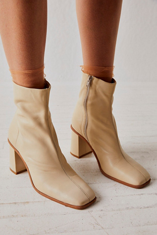 Fp Collection Sienna Ankle Boots In Buttercream