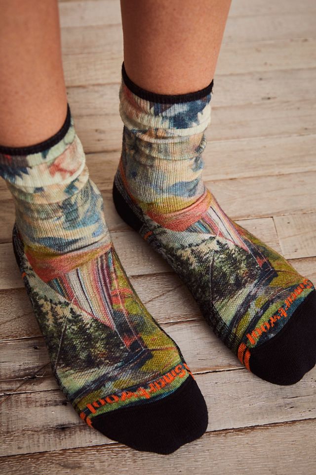 Smartwool Hike Mountain Print Crew Socks