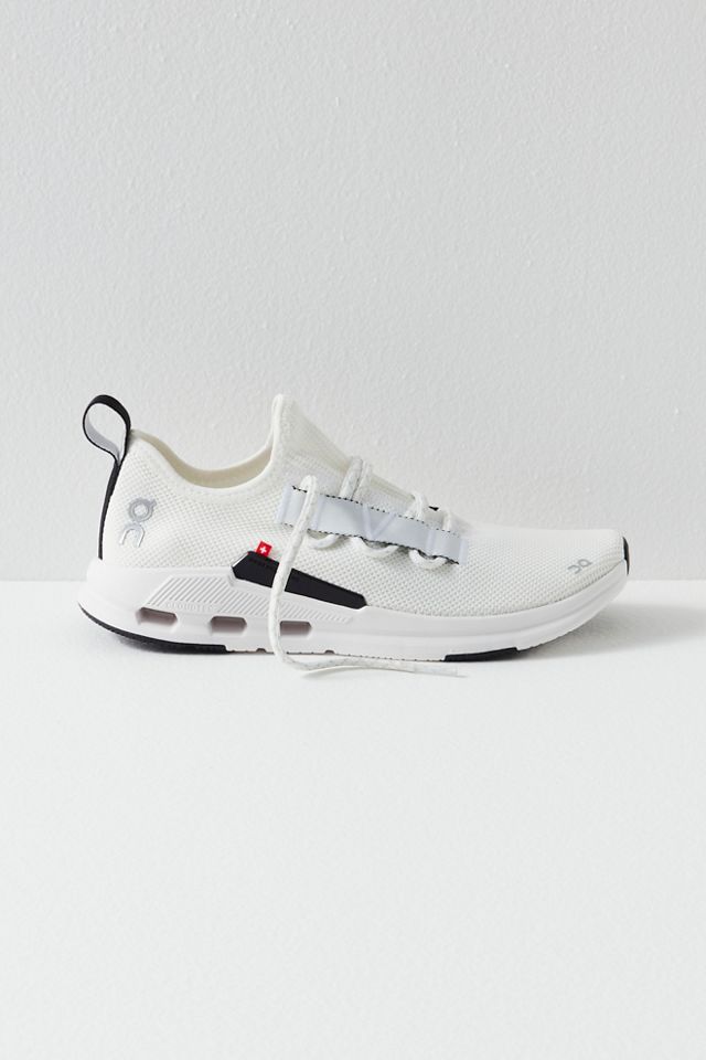 On Cloudeasy Sneakers #2