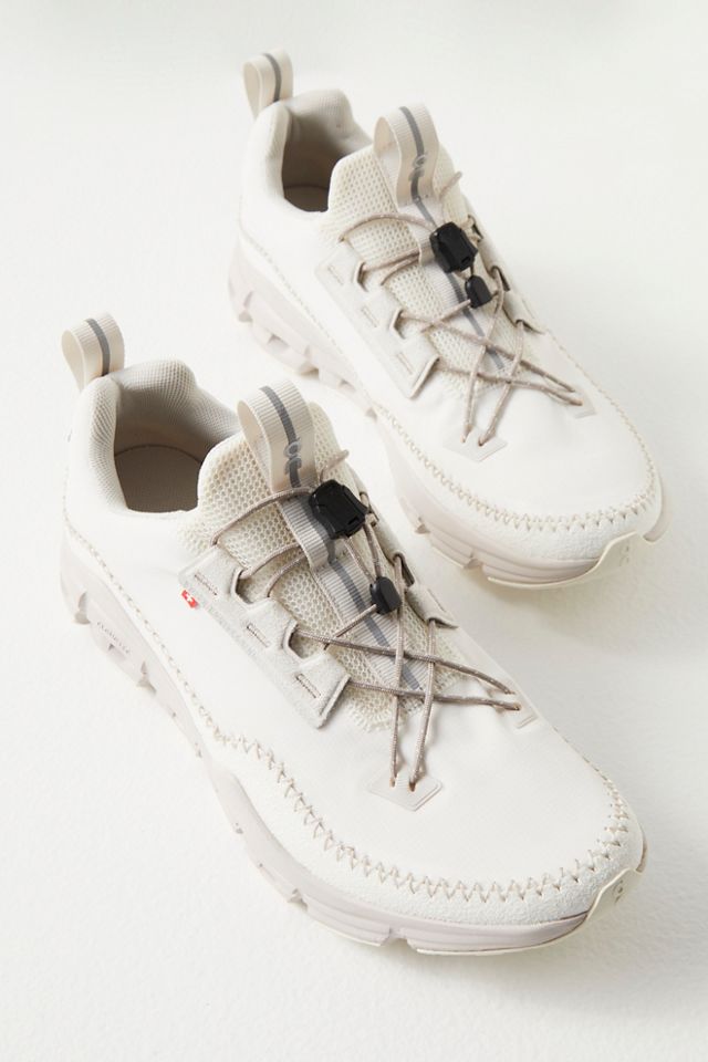 On Cloudaway Sneakers