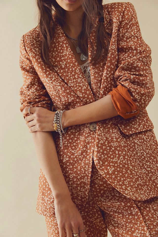 Maggie Suit #4