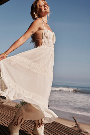 Taking Sides Maxi