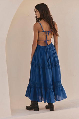 Taking Sides Maxi Dress