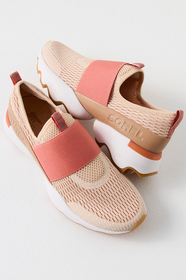 kinetic impact lace sneakers