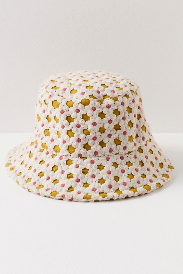 Daisy Crochet Bucket Hat | Free People display picture 2