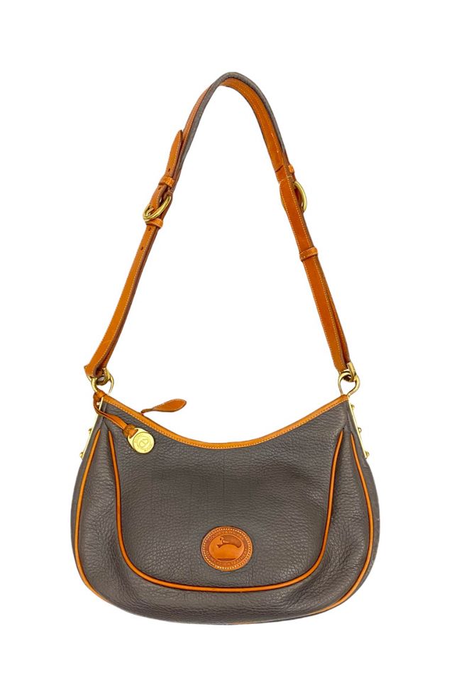 1990s Vintage Dooney & Bourke Leather Shoulder Bag Selected by