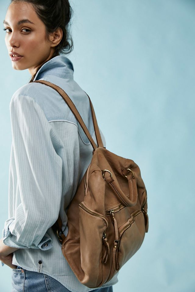 Nova 2025 leather backpack