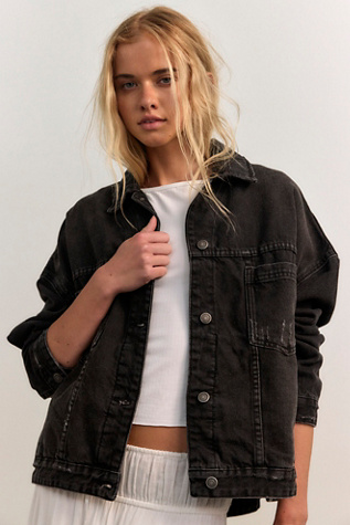 Женская куртка We The Free Opal Swing Denim Jacket, цвет: Чёрный — фото 5