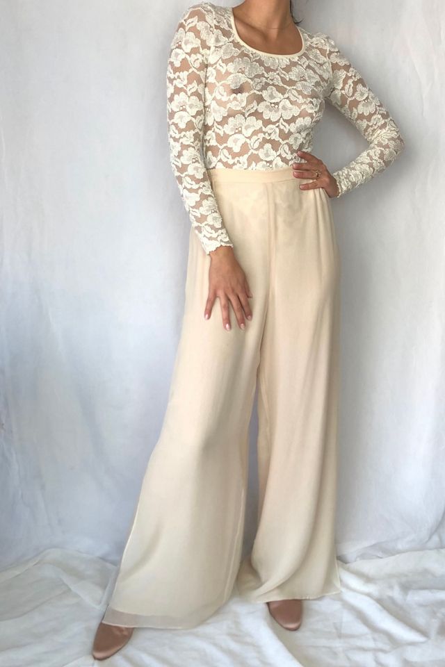 Cream hot sale flowy pants