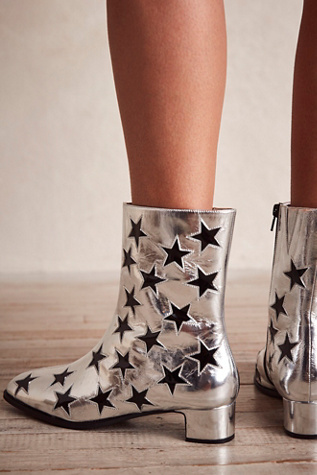 jeffrey campbell star boots