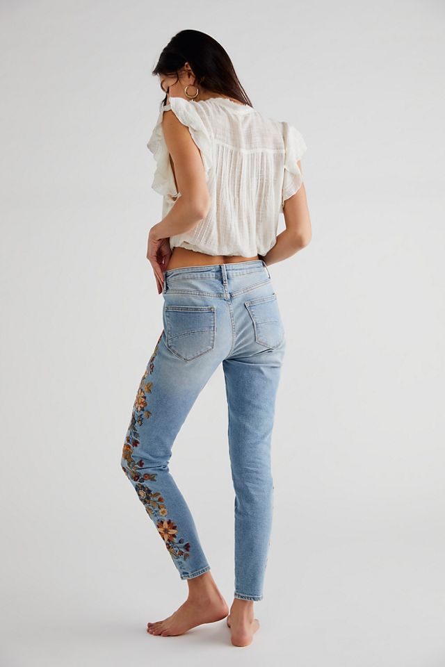 Free People Driftwood Jackie High-Rise Embroidered Jeans. 3