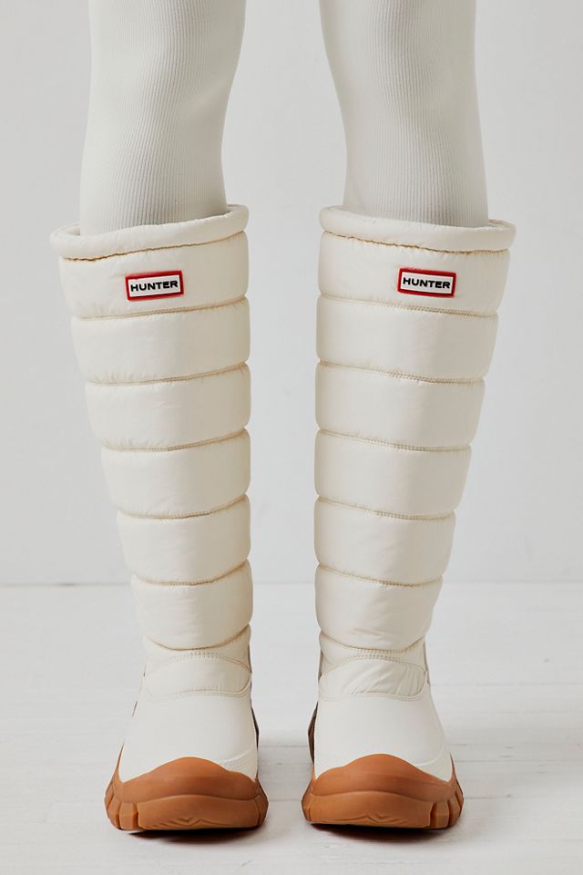 Hunter tall hot sale snow boots