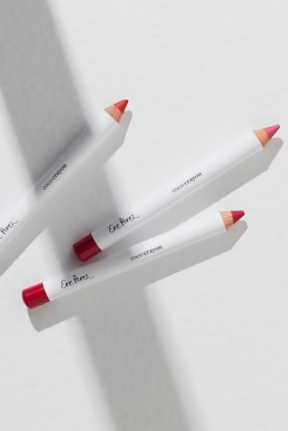 Crayon à lèvres à la noix de coco