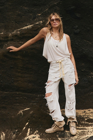 We The Free Moxie Pull-On Barrel Jeans at Free People in Sea Mist, Size: 27