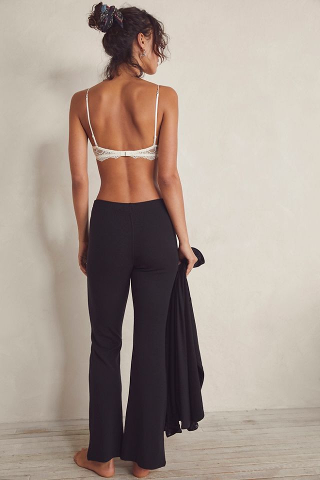 Rib Split Flare in Black –