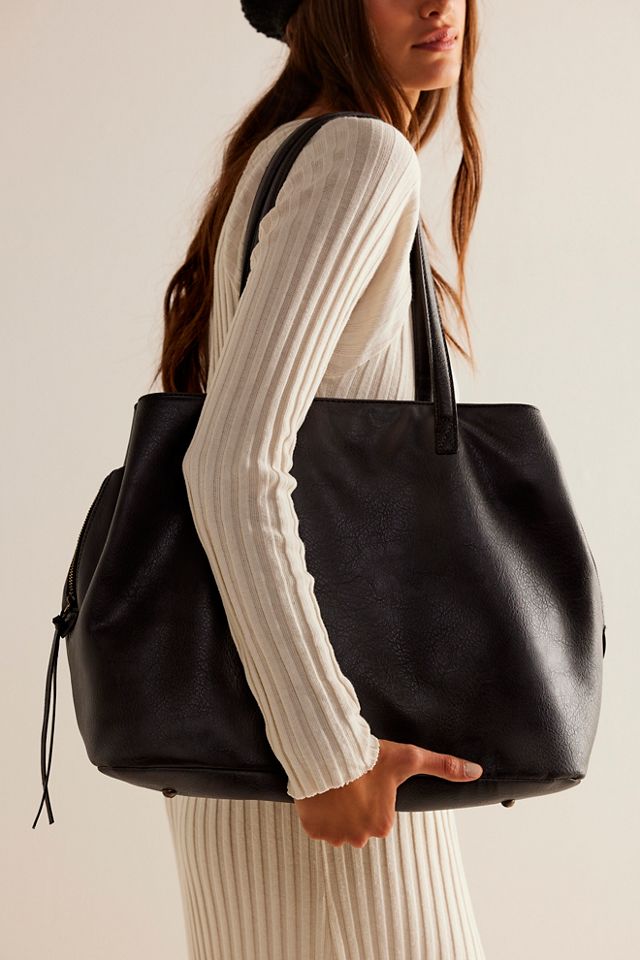 Leather tote