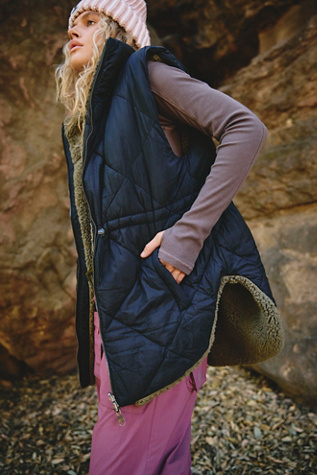 Venture On Reversible Puffer Vest