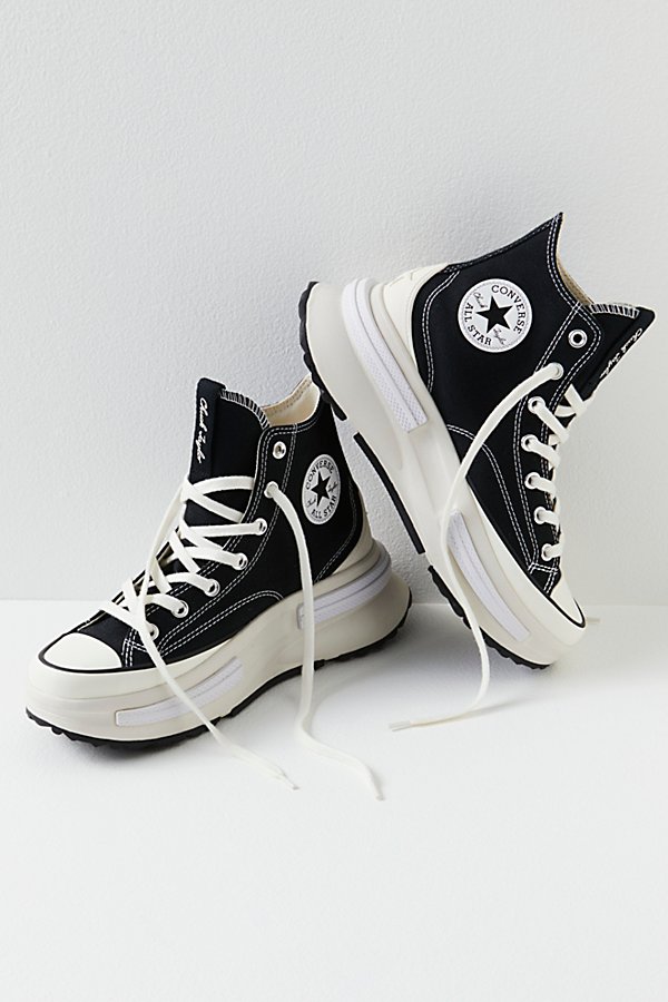 Converse Run Star Legacy Sneakers In Black / Egret / White