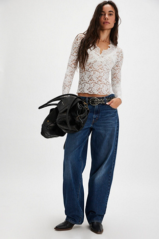 Levi's Baggy Dad Jeans product page