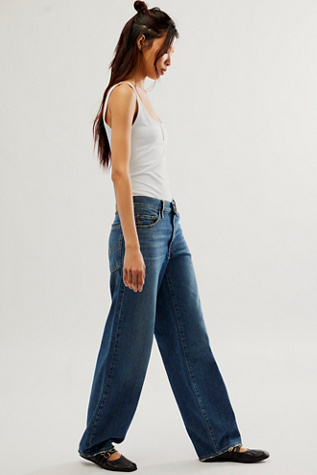 Levi's Baggy Dad Jeans product page