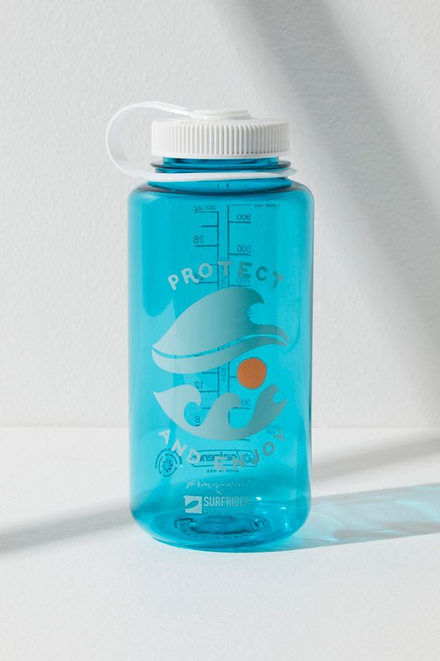 Manifesto water bottle (Limited edition) – EQUA - Sustainable Water Bottles