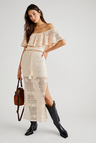 10+ Crochet Midi Dress