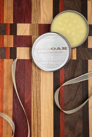 Honorable Oak Cutting Board Butter