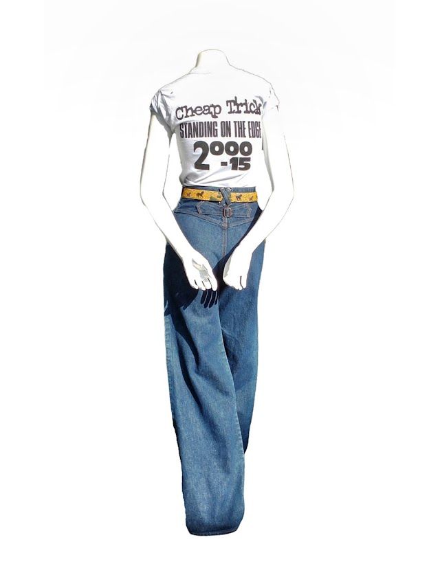 Vintage 1980s Cheap Trick Slim Fit Tour T-Shirt Selected by Garbage Soup #2