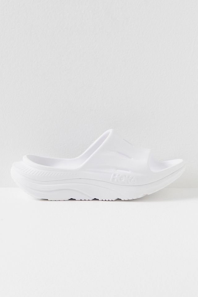 HOKA®  Ora Recovery Slide 3