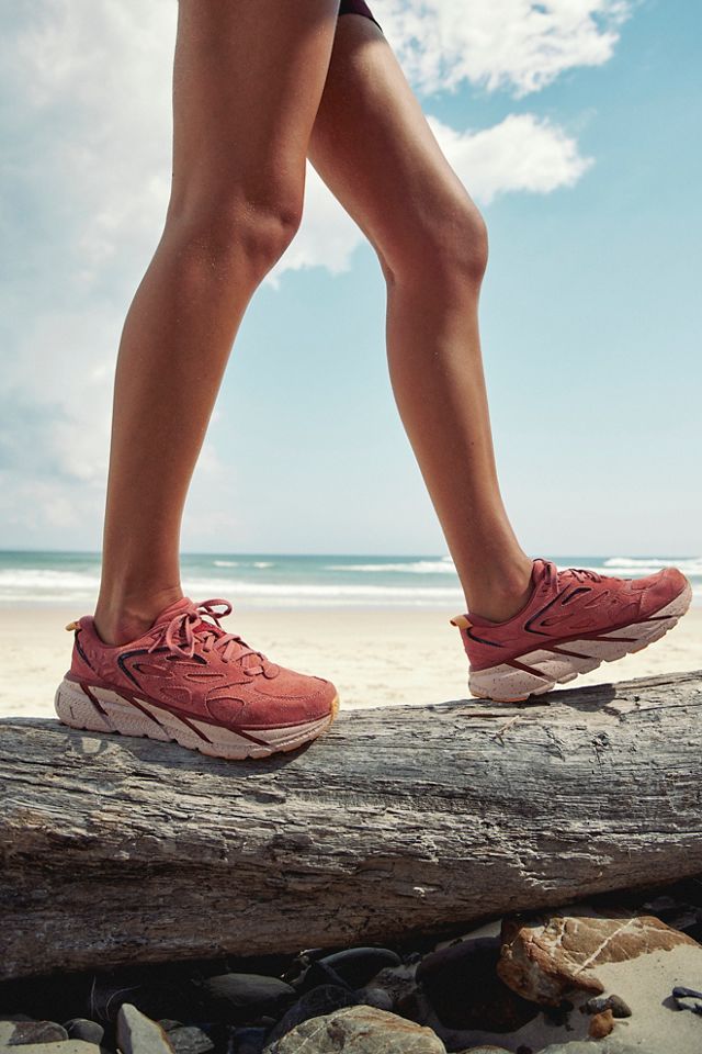 Zapatillas Hoka Clifton L Suede TAUPE