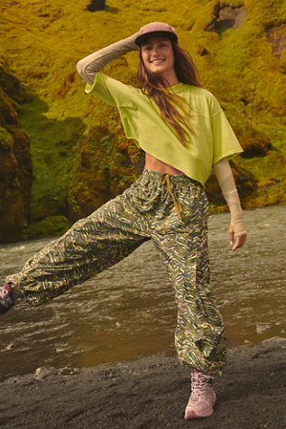 Free People ★ FP Movement ★ Parade Pants Zephyr Printed Pants | Free People