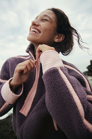 Buy Free People Hit The Trails Fleece Jacket - Mauve Swoon At 34