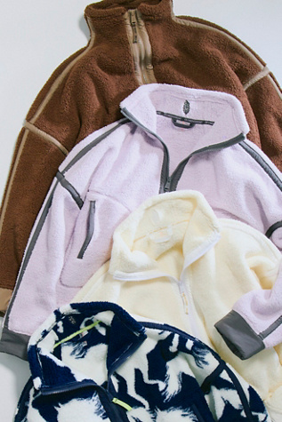 Mountain High Half-Zip Fleece