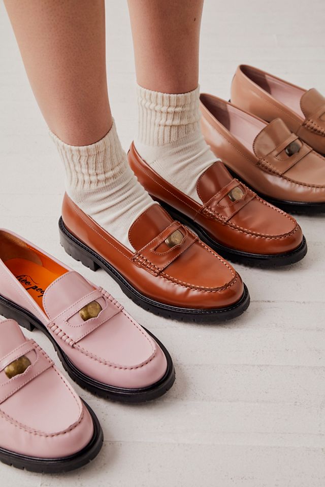 Liv Loafers