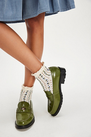 Liv Loafers product page