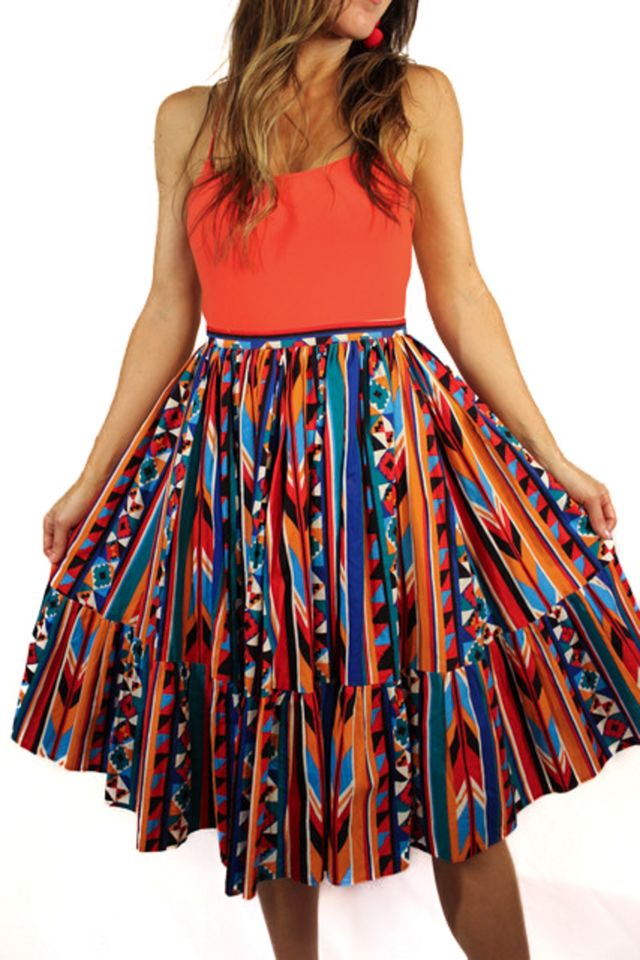 Swing 2025 skirt 80s