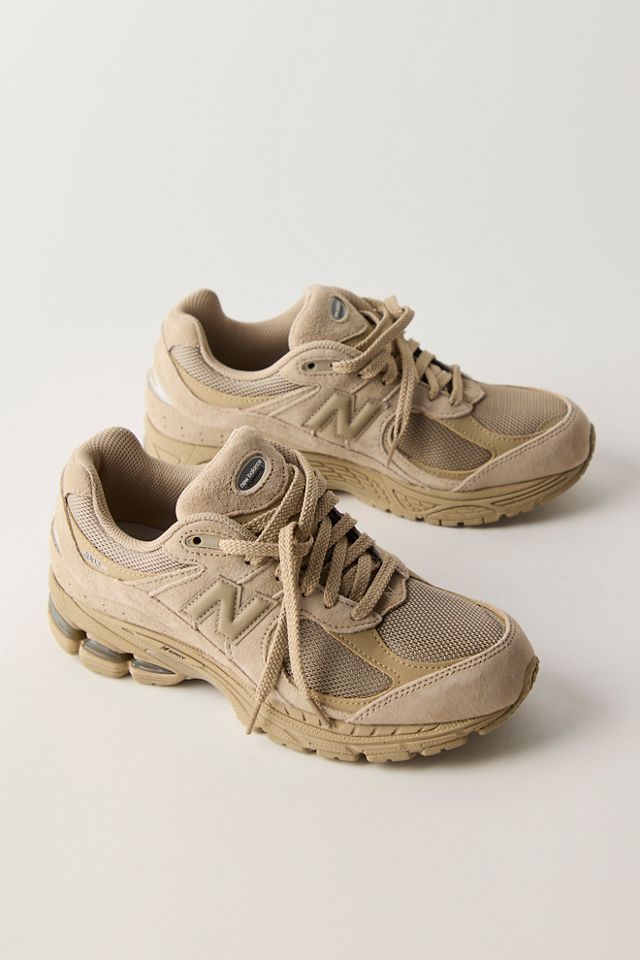 New Balance 2002r Sneakers #1