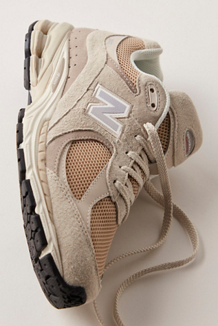 New Balance 2002r Sneakers
