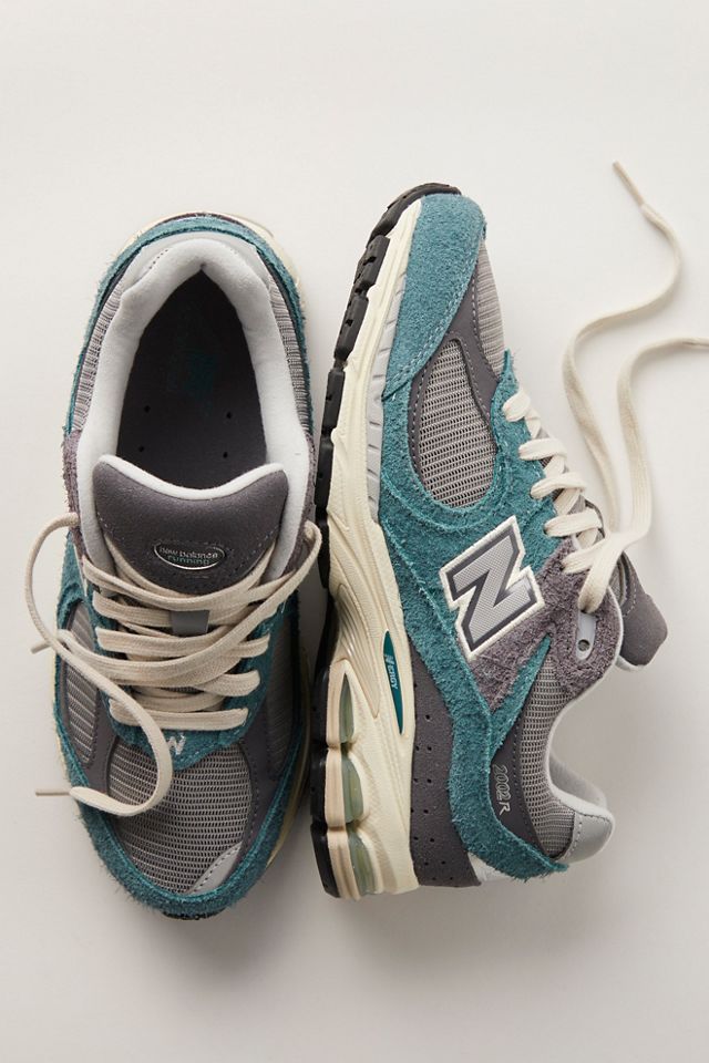 New Balance 2002r Sneakers